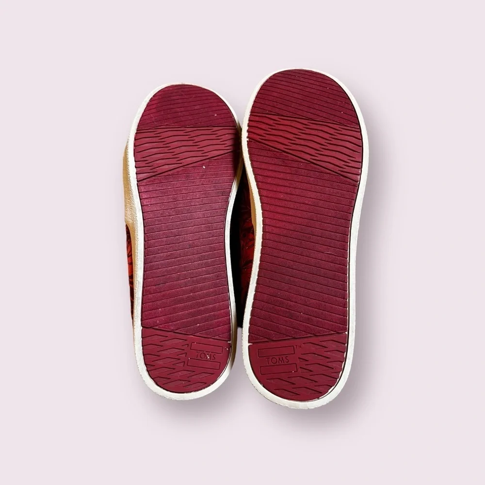 Toms Red Floral Canvas Slip-Ons